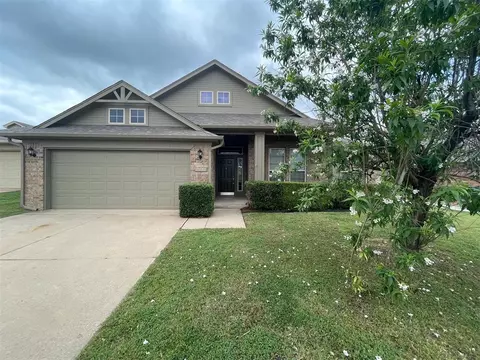 2641 NW 182nd St, Edmond, OK 73012