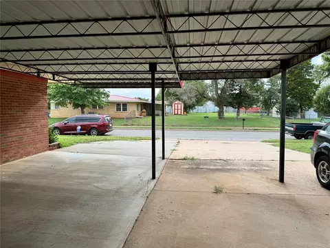 200 Sioux Trl, Burns Flat, OK 73624 photo 45