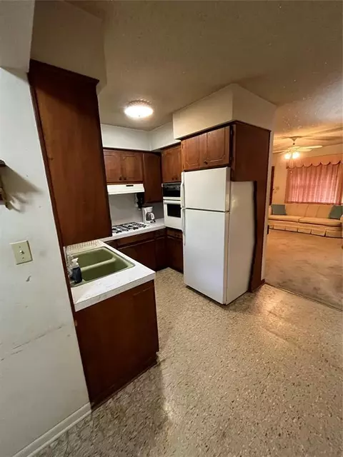 201 N Bock St, Broken Bow, OK 74728 photo 13