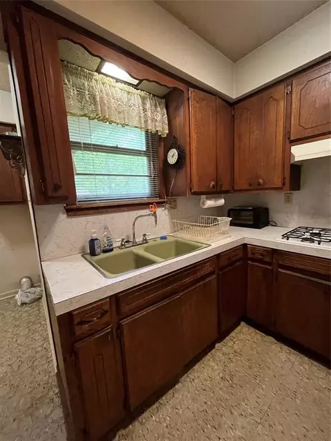 201 N Bock St, Broken Bow, OK 74728 photo 10