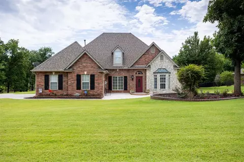 201 Hickory Forest Dr, Choctaw, OK 73020