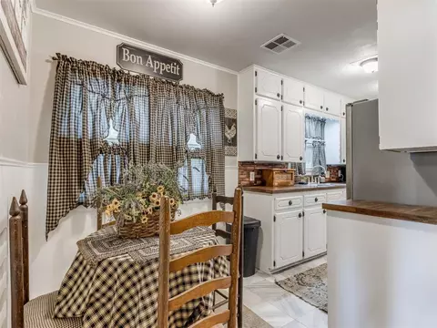 16 E Ayre St, Shawnee, OK 74801 photo 13