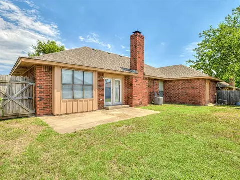 108 E Mesa Verde St, Yukon, OK 73099 photo 37