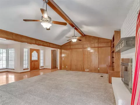 108 E Mesa Verde St, Yukon, OK 73099 photo 6