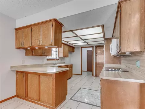 108 E Mesa Verde St, Yukon, OK 73099 photo 14