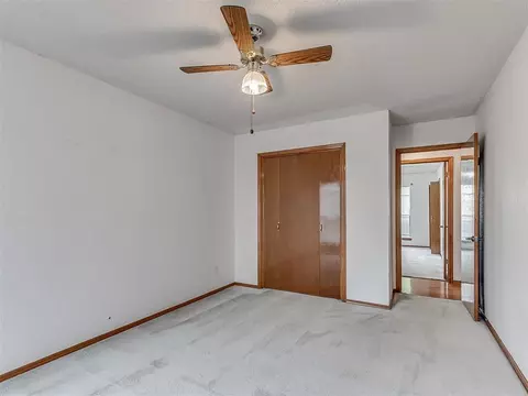 108 E Mesa Verde St, Yukon, OK 73099 photo 33