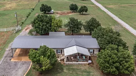 26569 E 870 Rd, Cashion, OK 73016