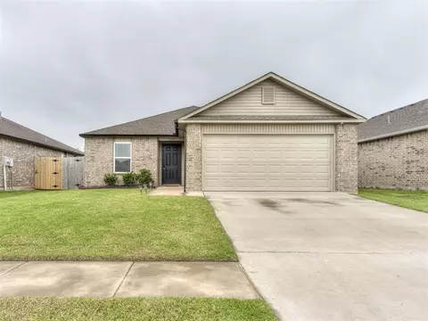 9516 NW 121st St, Yukon, OK 73099
