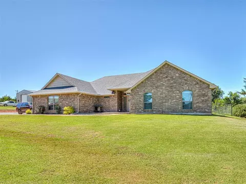 5714 Cedar Tree Cir, Guthrie, OK 73044 photo 2