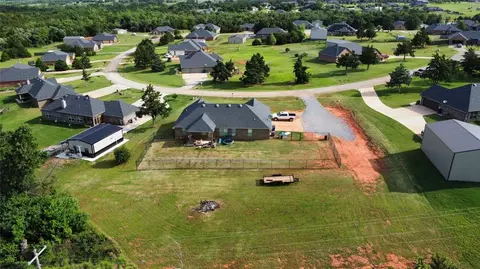 5714 Cedar Tree Cir, Guthrie, OK 73044 photo 44