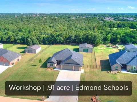 3121 Bedford Falls Dr, Edmond, OK 73034