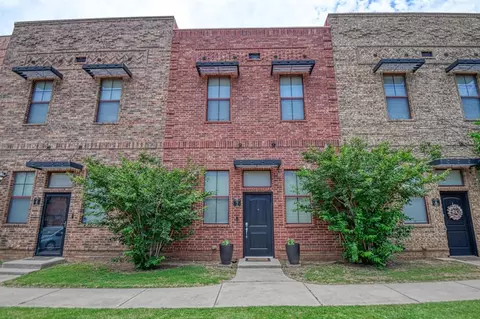 375 Triad Village Dr #7, Norman, OK 73071