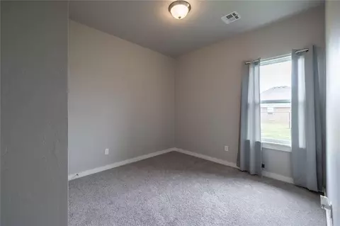15951 Lasso Cir, Mcloud, OK 74851 photo 21