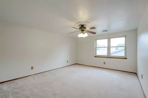 1016 Juno Cir, Edmond, OK 73003 photo 16