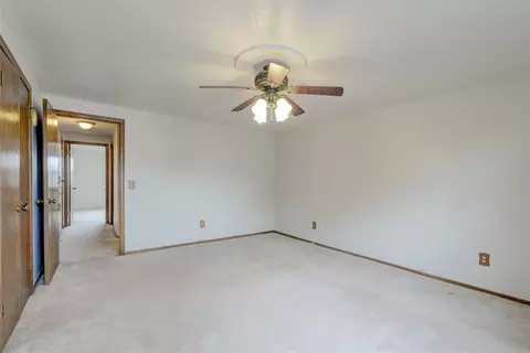 1016 Juno Cir, Edmond, OK 73003 photo 17