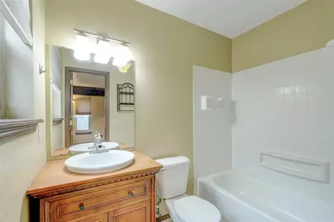1016 Juno Cir, Edmond, OK 73003 photo 15