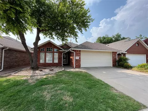 905 Pinebrooke Ct, Norman, OK 73072
