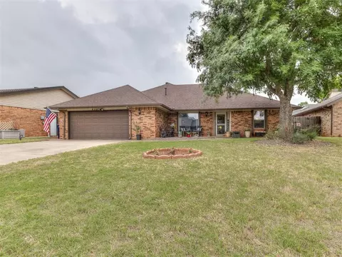 8208 NW 119th St, Oklahoma City, OK 73162