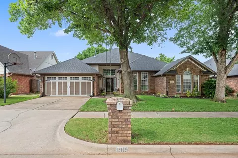 1309 NW 199th St, Edmond, OK 73012