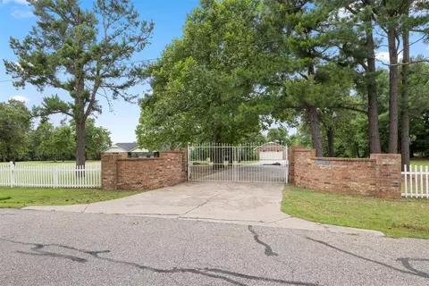 509 Whispering Ln, Newcastle, OK 73065