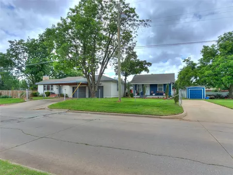 1915 S Mansfield Ave, Del City, OK 73115
