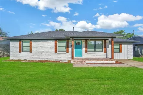 1725 N Willard St, Altus, OK 73521