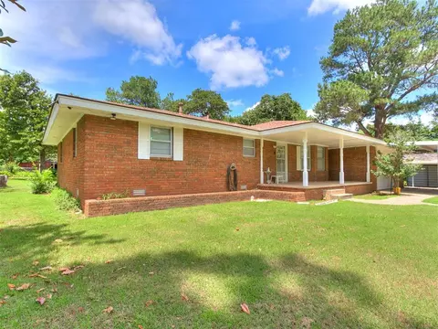 4101 Maxine Dr, Choctaw, OK 73020
