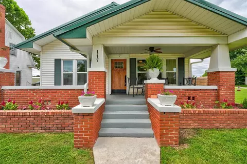 117 S 7th St, Mcloud, OK 74851 photo 2