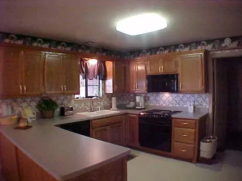 1304 Winchester Pl, Tuttle, OK 73089 photo 2