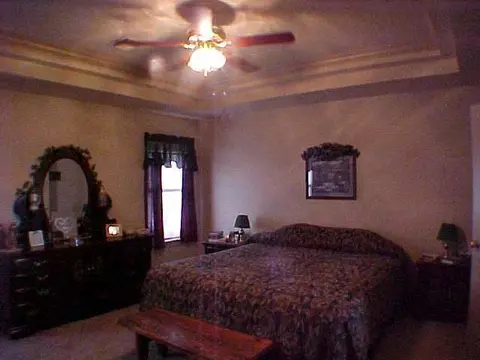 1304 Winchester Pl, Tuttle, OK 73089 photo 1