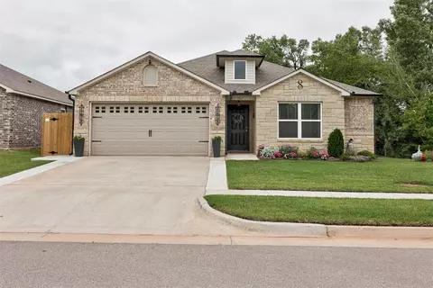 3917 Siena Ridge Blvd, Oklahoma City, OK 73179