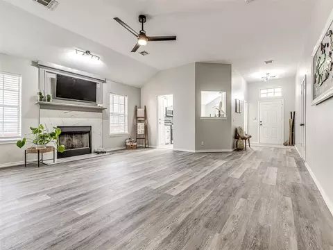 12608 Meadows Dr, Oklahoma City, OK 73120
