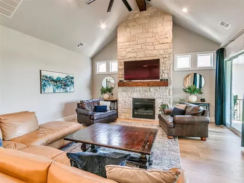 2017 Wiregrass Dr, Edmond, OK 73025 photo 12