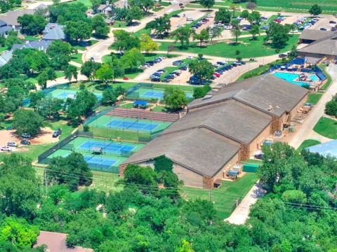 2017 Wiregrass Dr, Edmond, OK 73025 photo 50