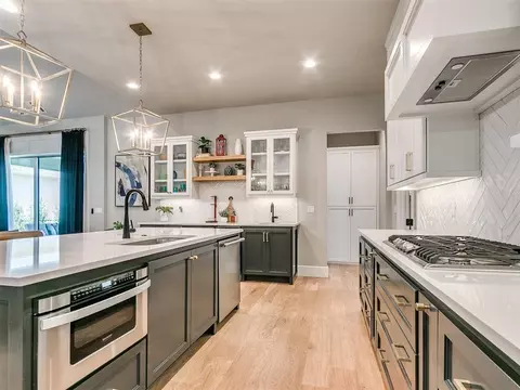 2017 Wiregrass Dr, Edmond, OK 73025 photo 17