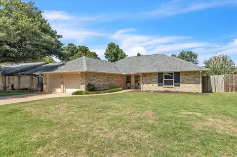 2805 NW 117th St, Oklahoma City, OK 73120