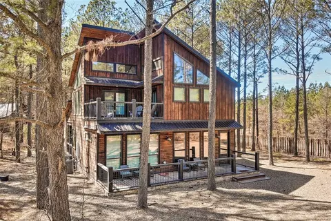 51 Scrub Oak Trl, Broken Bow, OK 74728