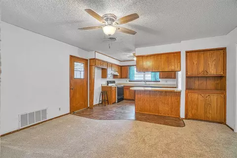 609 Windsor Dr, Altus, OK 73521 photo 12