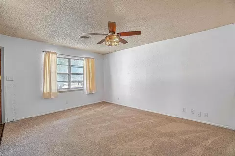 609 Windsor Dr, Altus, OK 73521 photo 6