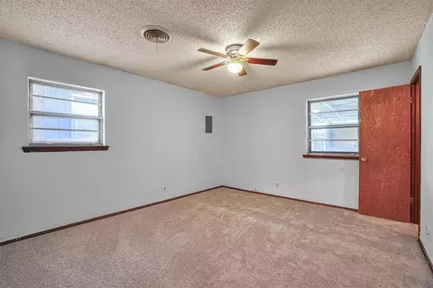 609 Windsor Dr, Altus, OK 73521 photo 16
