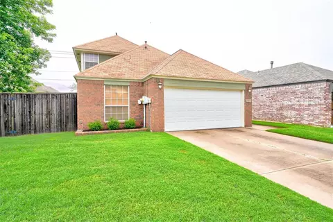 2627 Briarcliff Dr, Oklahoma City, OK 73170