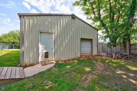 310 E Sharp Ave, Washington, OK 73093 photo 36