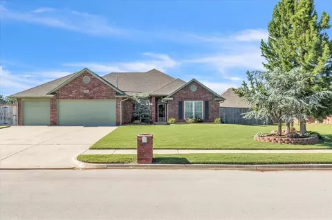 15 SW 138th St, Oklahoma City, OK 73170