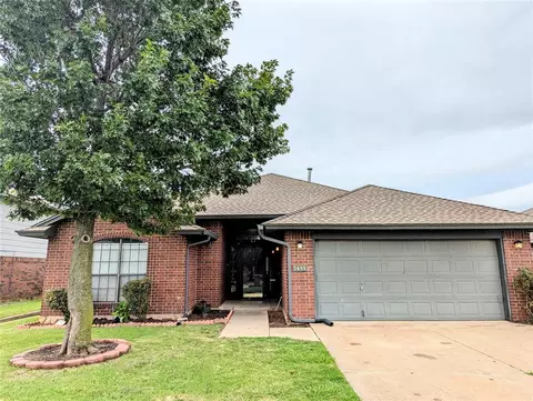 3609 Teresa Dr, Moore, OK 73160