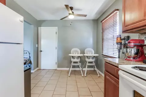 315 Elder Ln, Mustang, OK 73064 photo 14