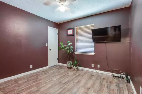 315 Elder Ln, Mustang, OK 73064 photo 25