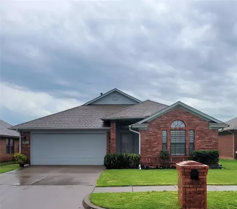 10624 NW 34th St, Yukon, OK 73099