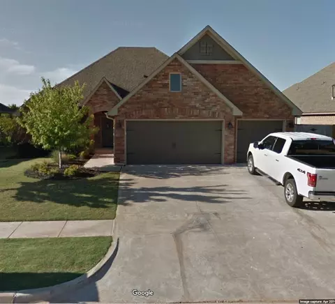 10820 NW 32nd Ter, Yukon, OK 73099