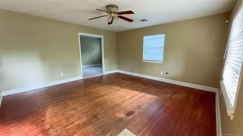 1316 S Cherry St, Ada, OK 74820 photo 3