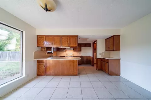 325 E Platt Dr, Yukon, OK 73099 photo 12